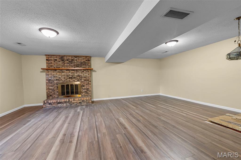 Woodland Hills Estate - Residential
