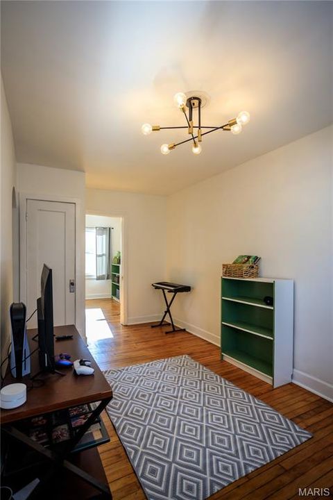 Tiny photo for 715 Erskine Avenue, St Louis, MO 63125 (MLS # 26014557)