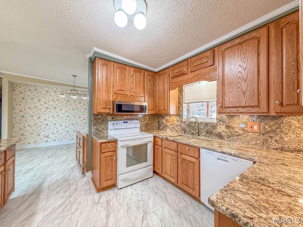 De Soto Heights - Residential