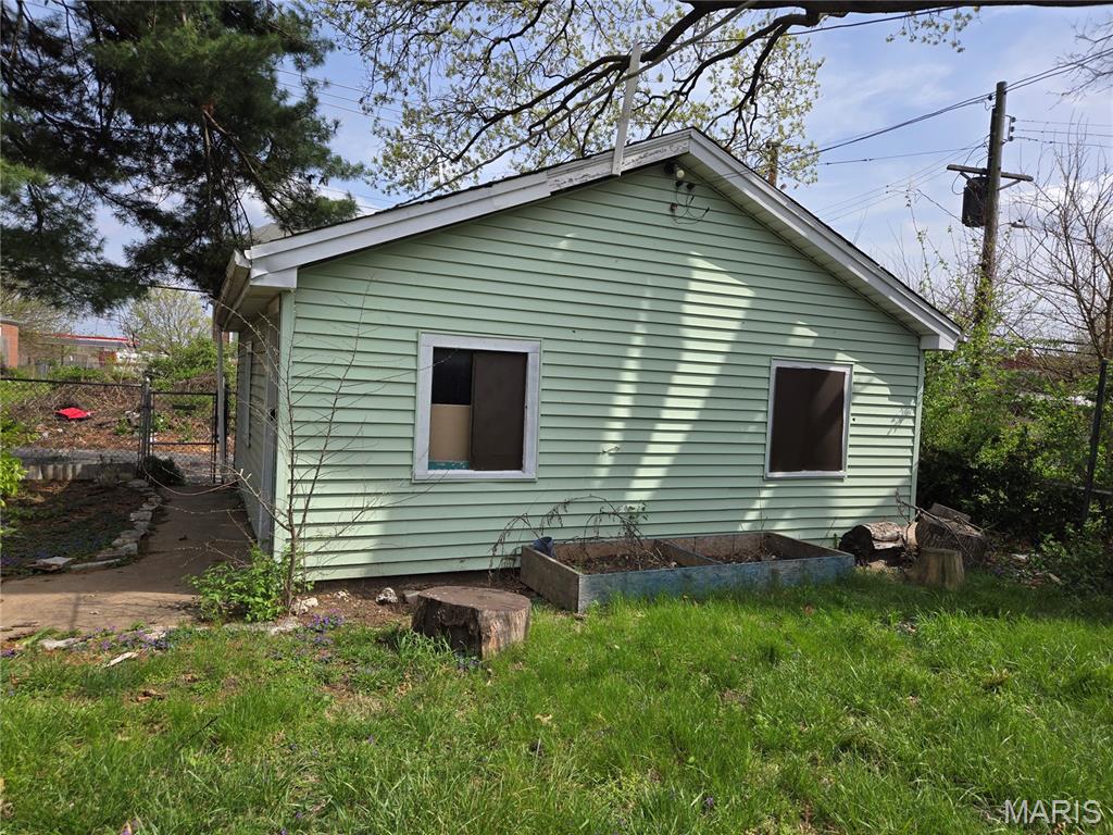 St Louis Commons Add - Residential