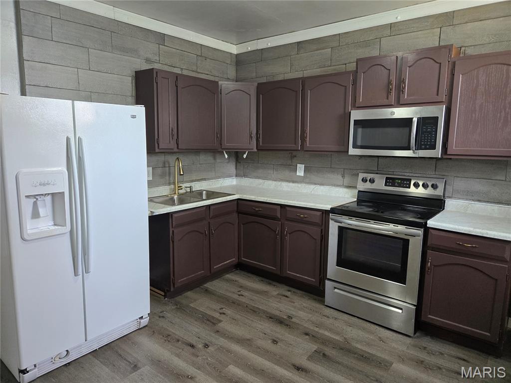 St Louis Commons Add - Residential