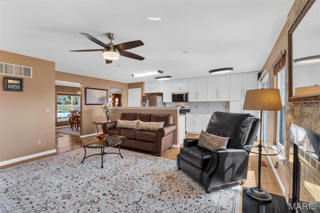 Pearson Pointe Villa - Residential