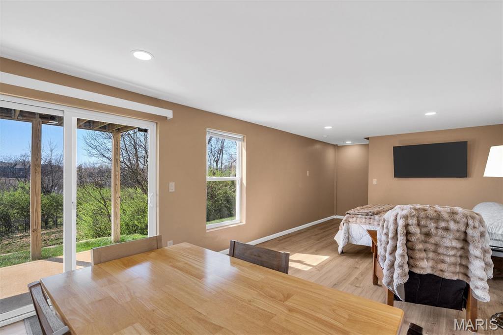 Pearson Pointe Villa - Residential