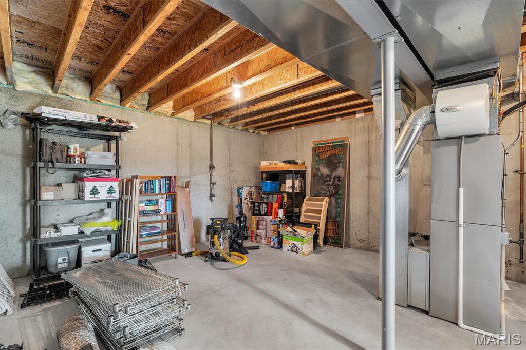 Pearson Pointe Villa - Residential