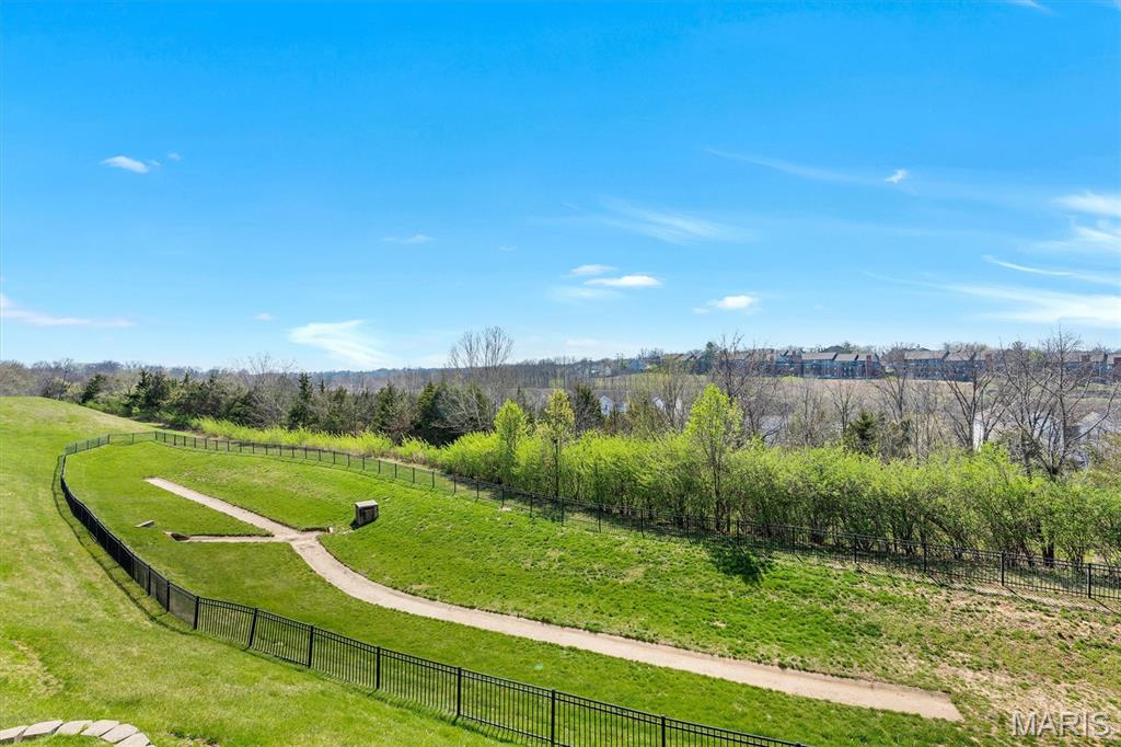 Pearson Pointe Villa - Residential