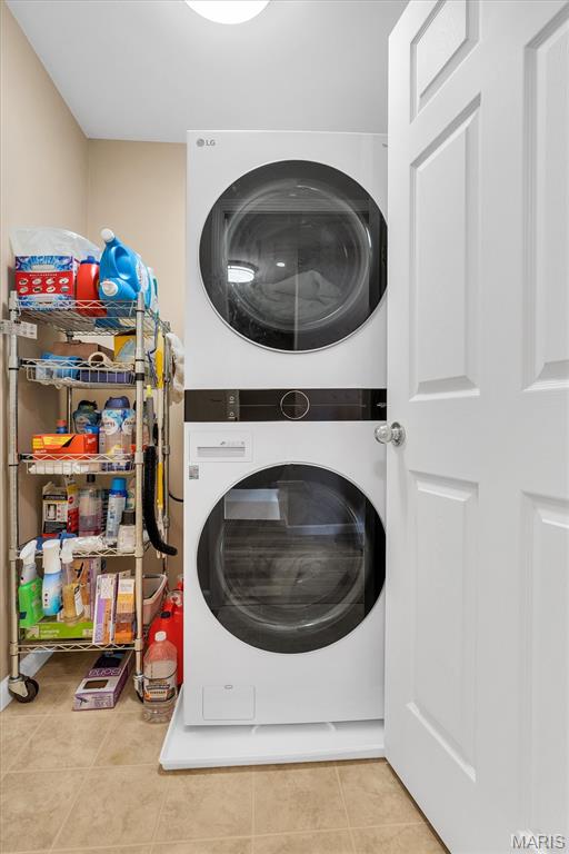 Pearson Pointe Villa - Residential