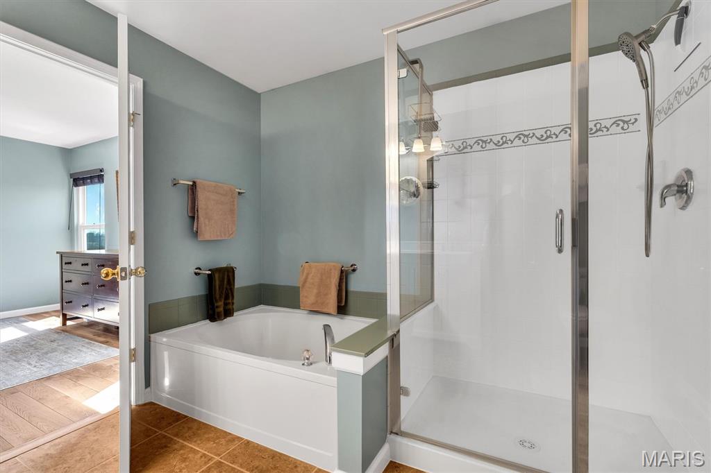 Pearson Pointe Villa - Residential