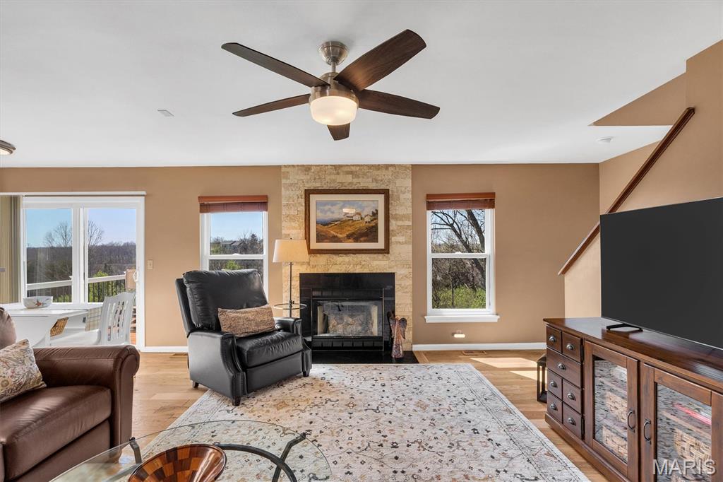 Pearson Pointe Villa - Residential