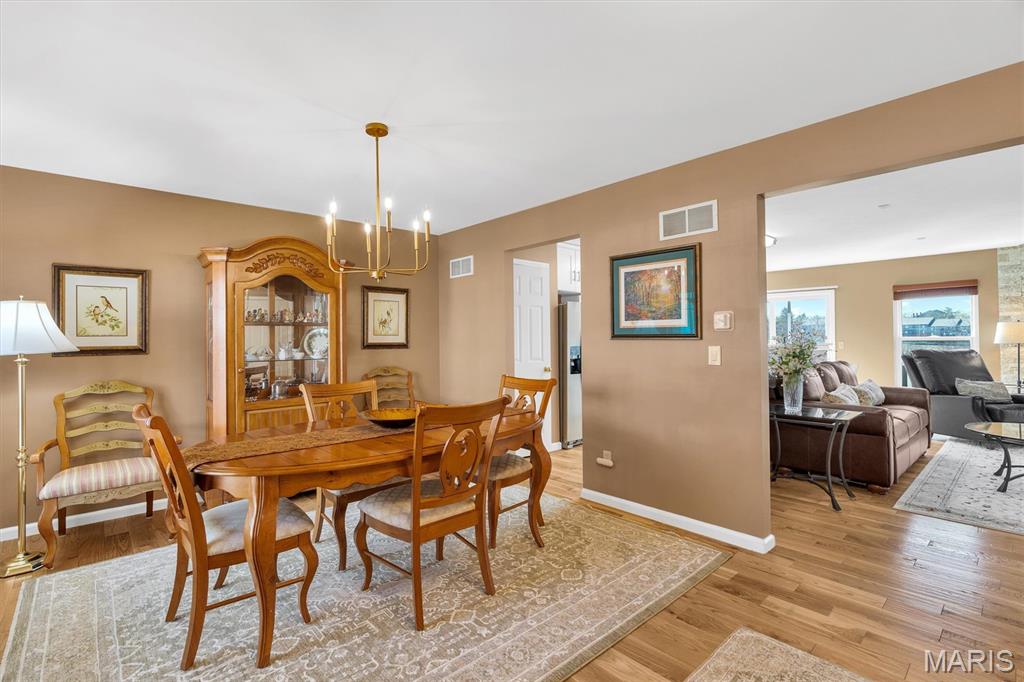 Pearson Pointe Villa - Residential