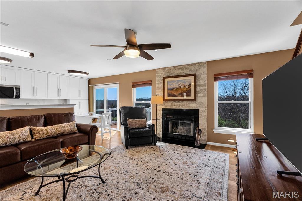 Pearson Pointe Villa - Residential