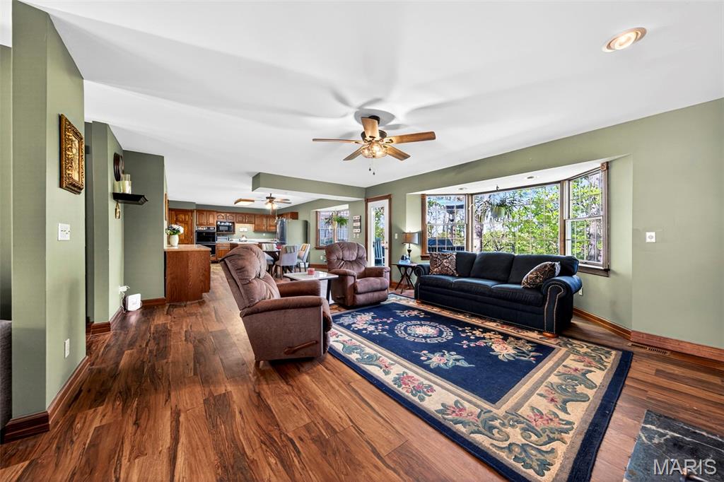 Lake Sherwood Estates - Residential