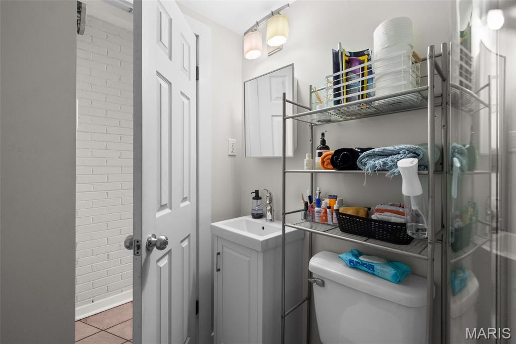 Reas Brow Sec 4 - Residential