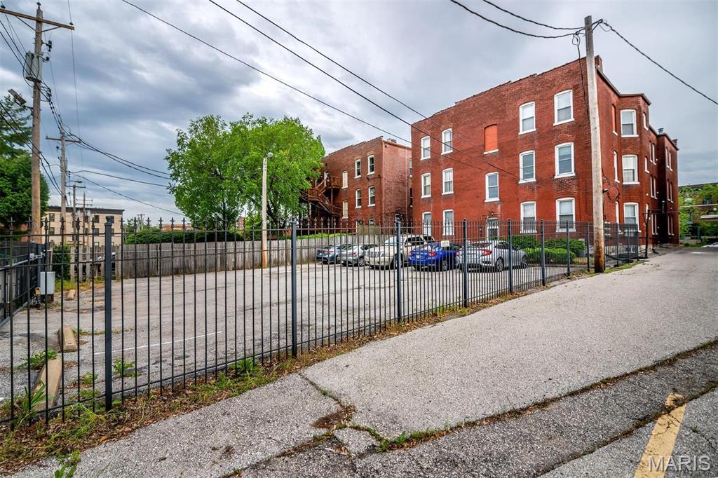 Lindells Add 02 - Residential