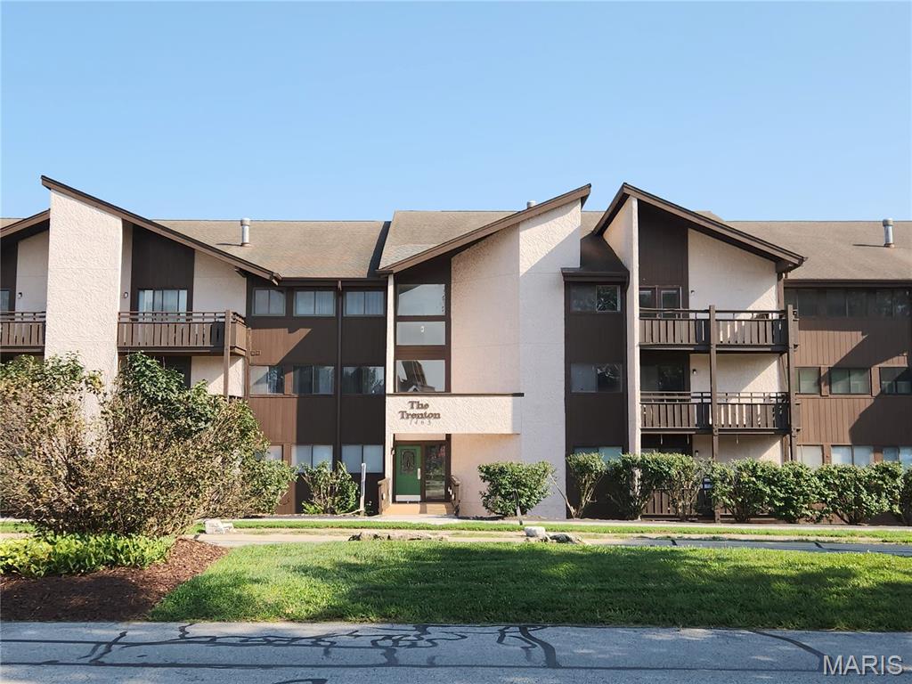 Photo of 1465 Heritage Landing LNDG #304, Unincorporated, MO 63303 (MLS # 26052299)