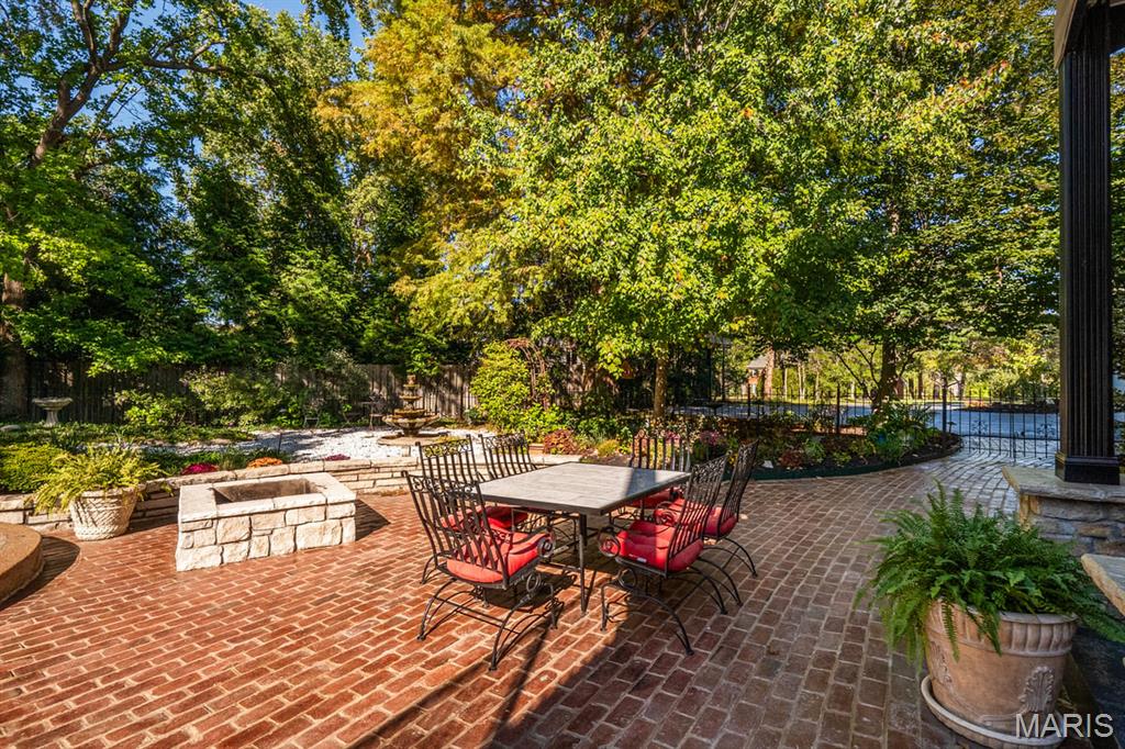 Kings Glen - Residential