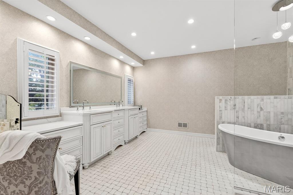 Kings Glen - Residential