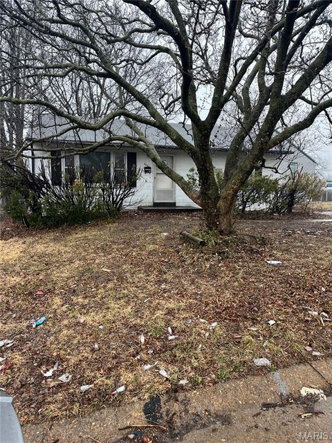 2074 Wedgewood Drive Jennings MO 63136