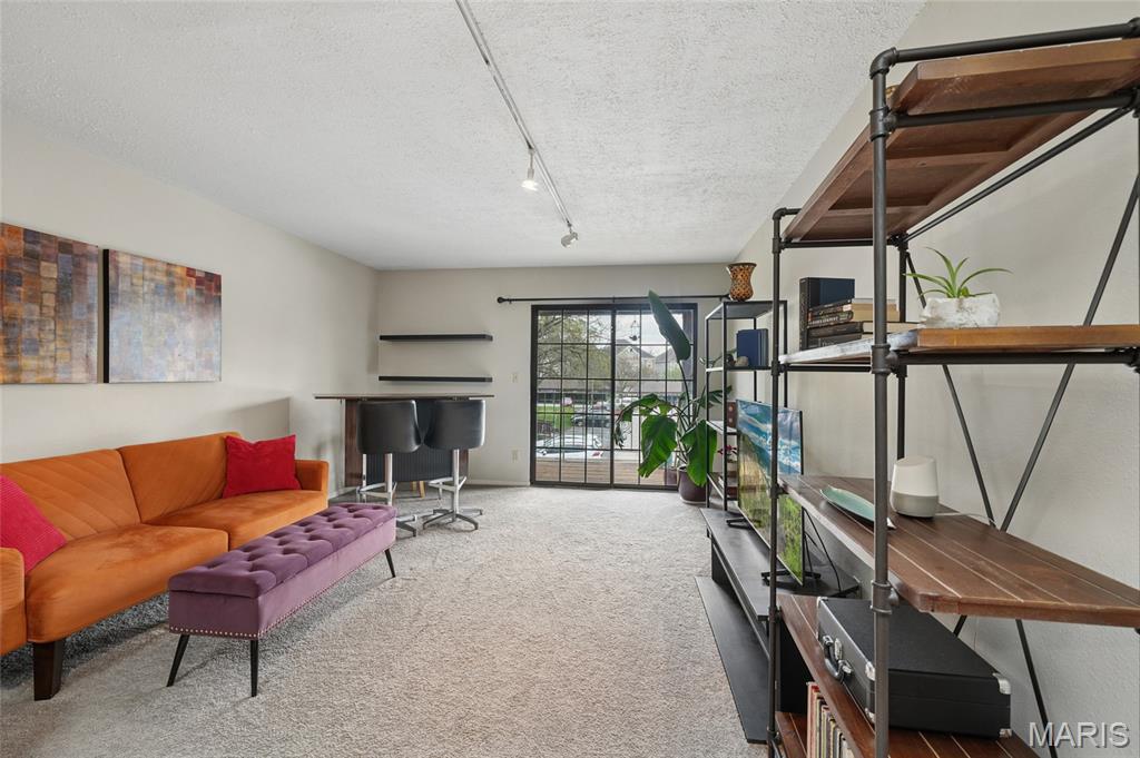 Heritage Garden Condos - Residential