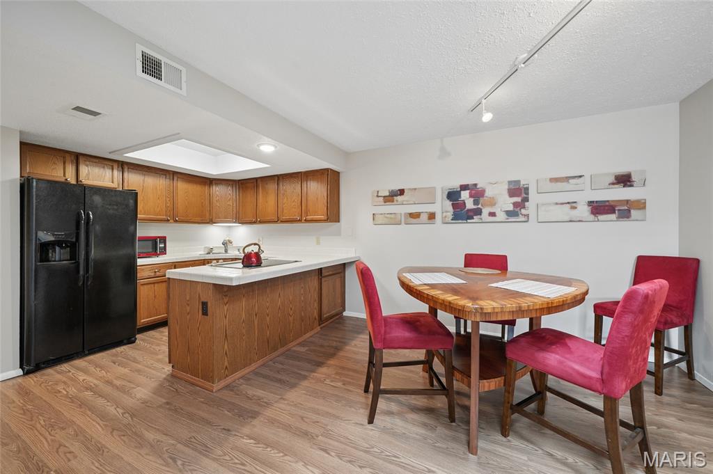 Heritage Garden Condos - Residential