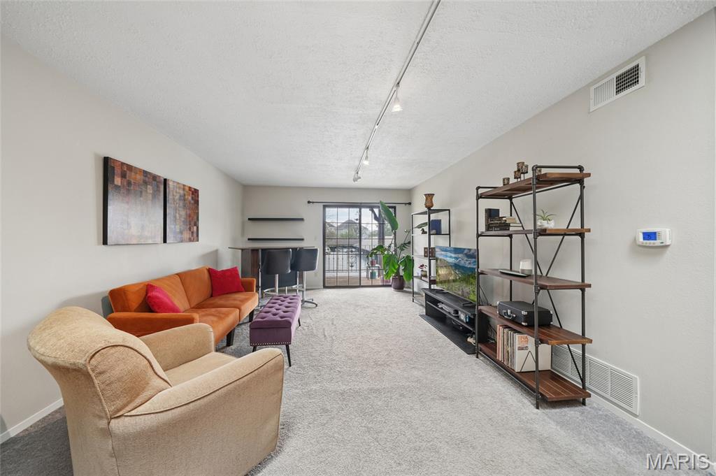 Heritage Garden Condos - Residential