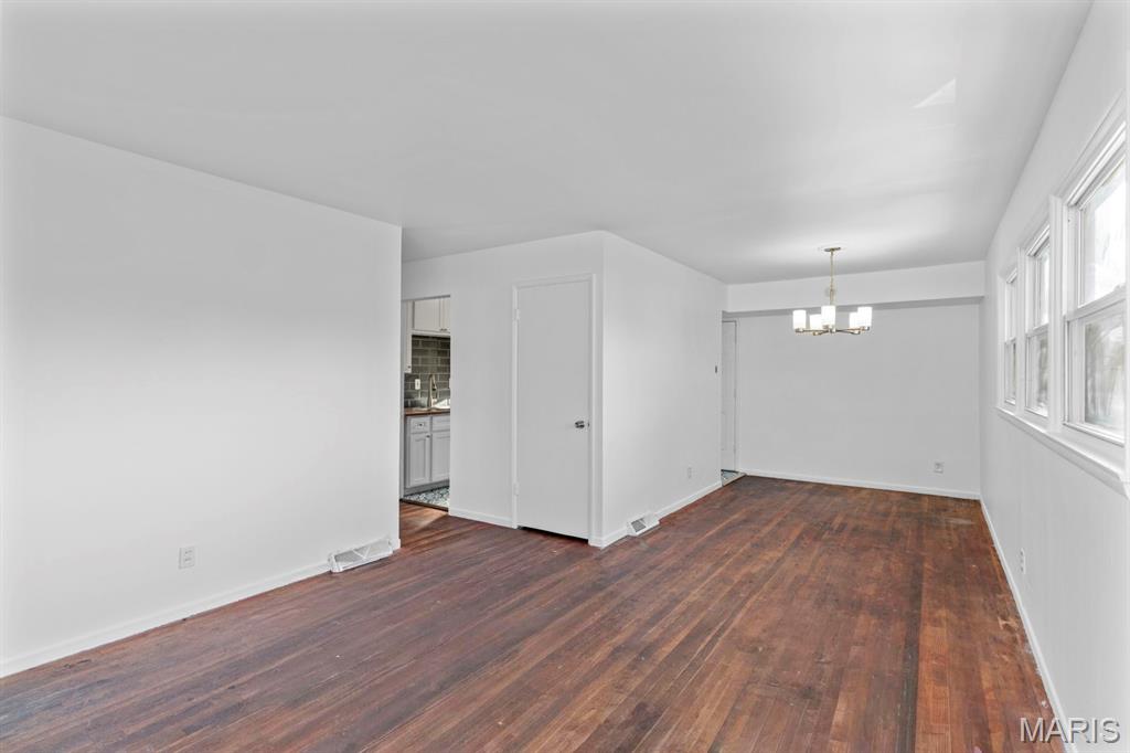 Glasgow Village Unit 7 - Residential