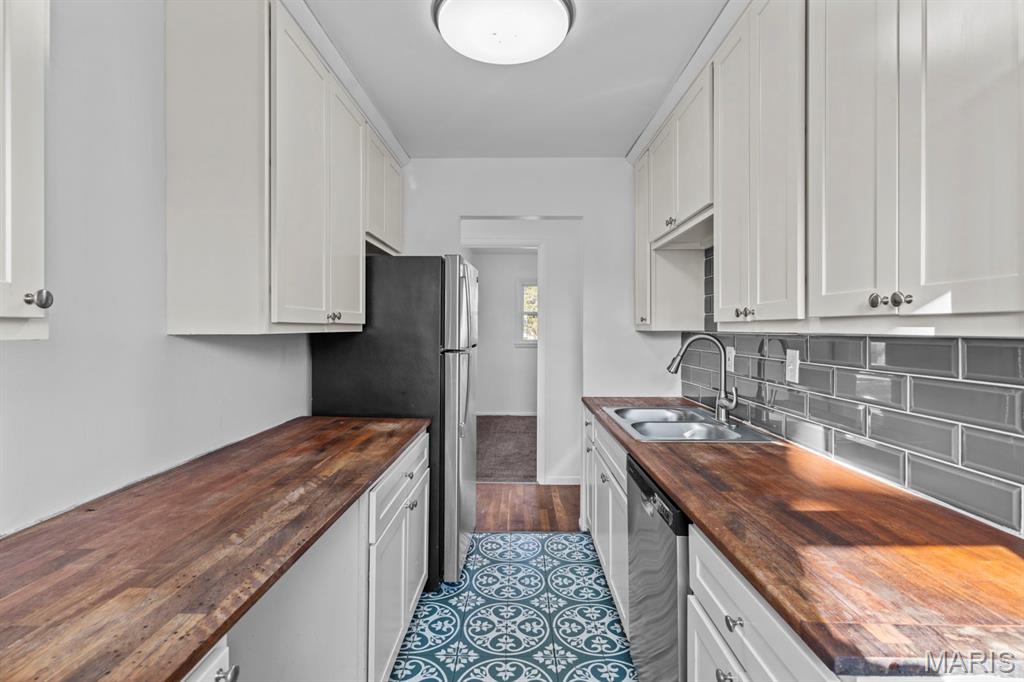 Glasgow Village Unit 7 - Residential