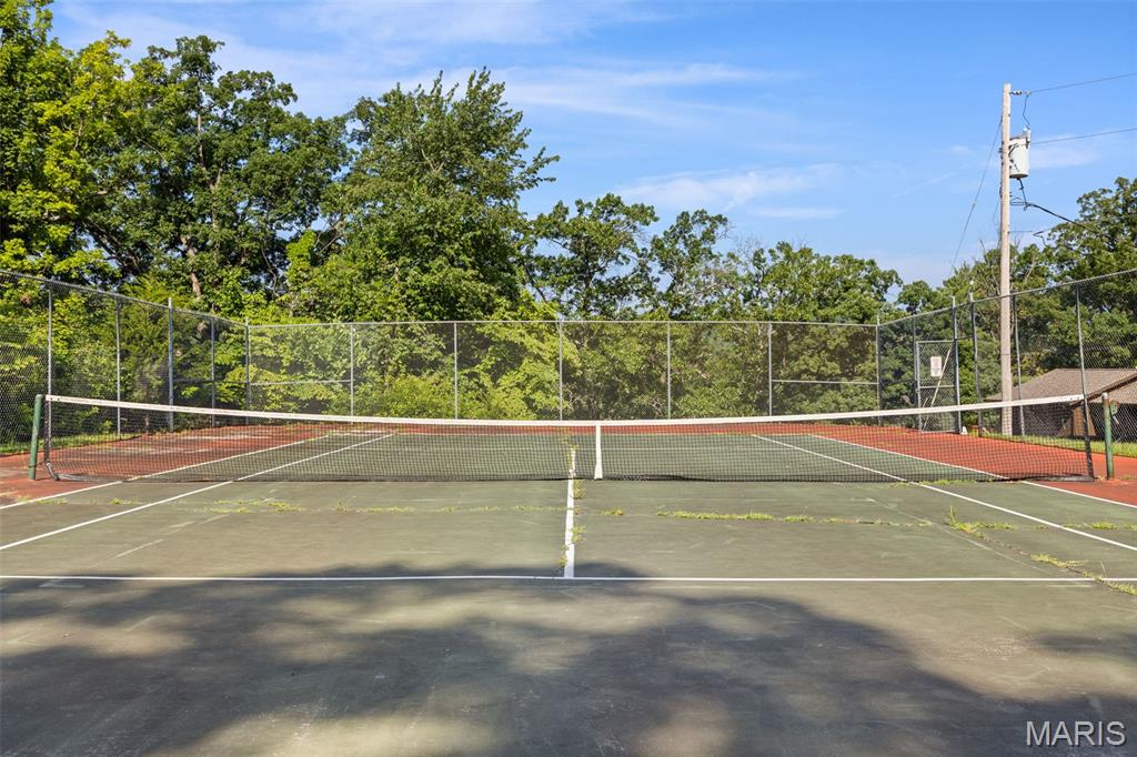 Maywood Condo 3 - Residential