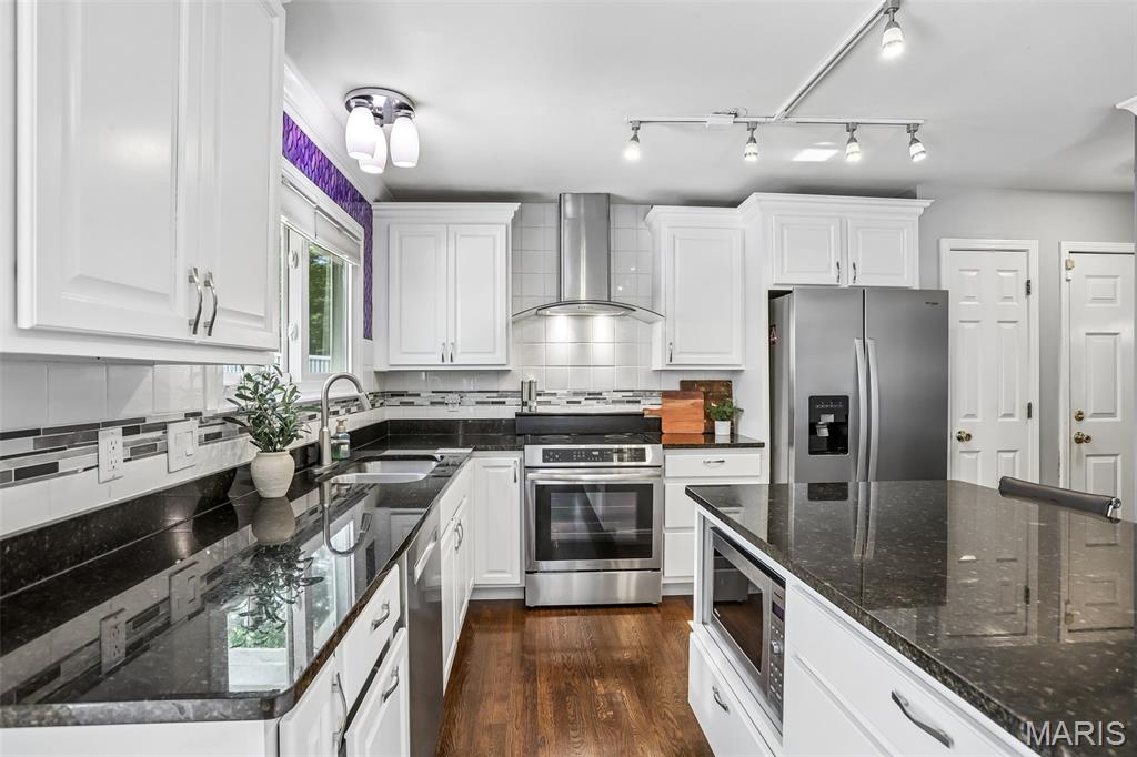 Villages Of Remington Oaks One - Residential