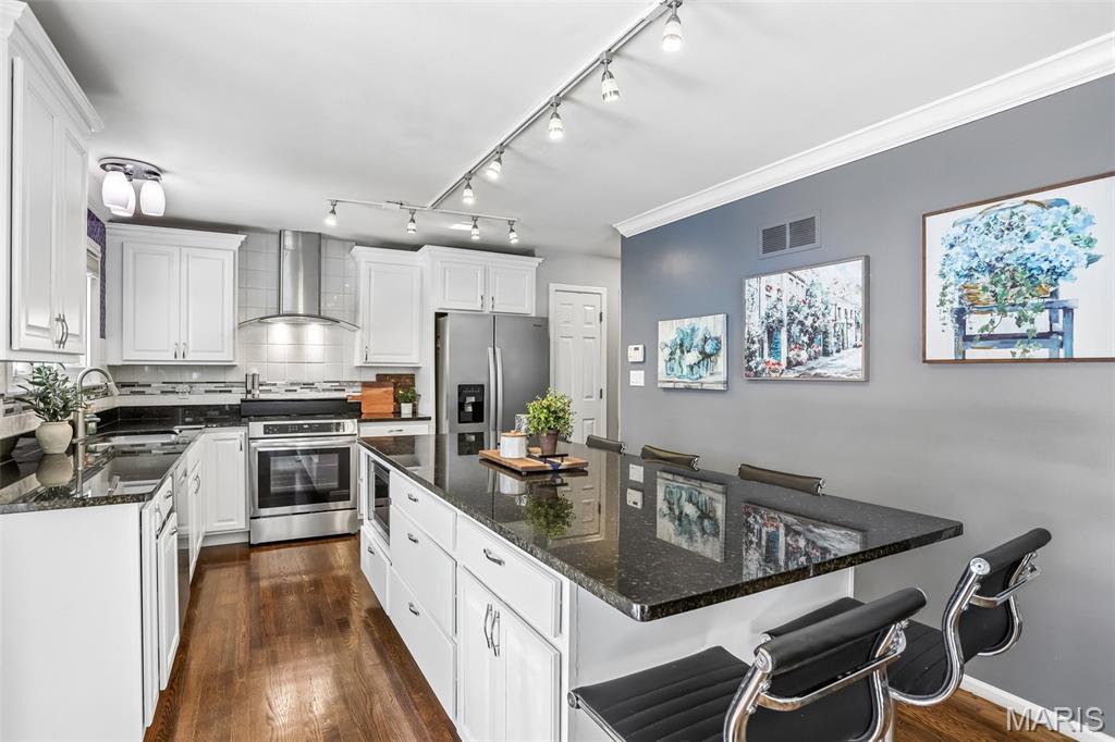 Villages Of Remington Oaks One - Residential