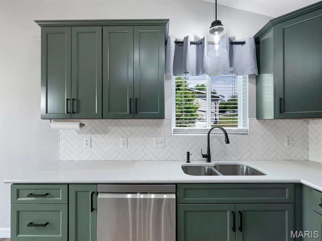 High Rdg Manor - Residential