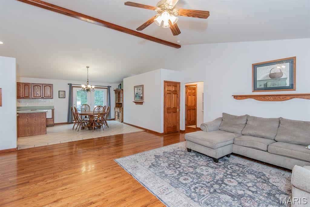 35 Chinkapin Court