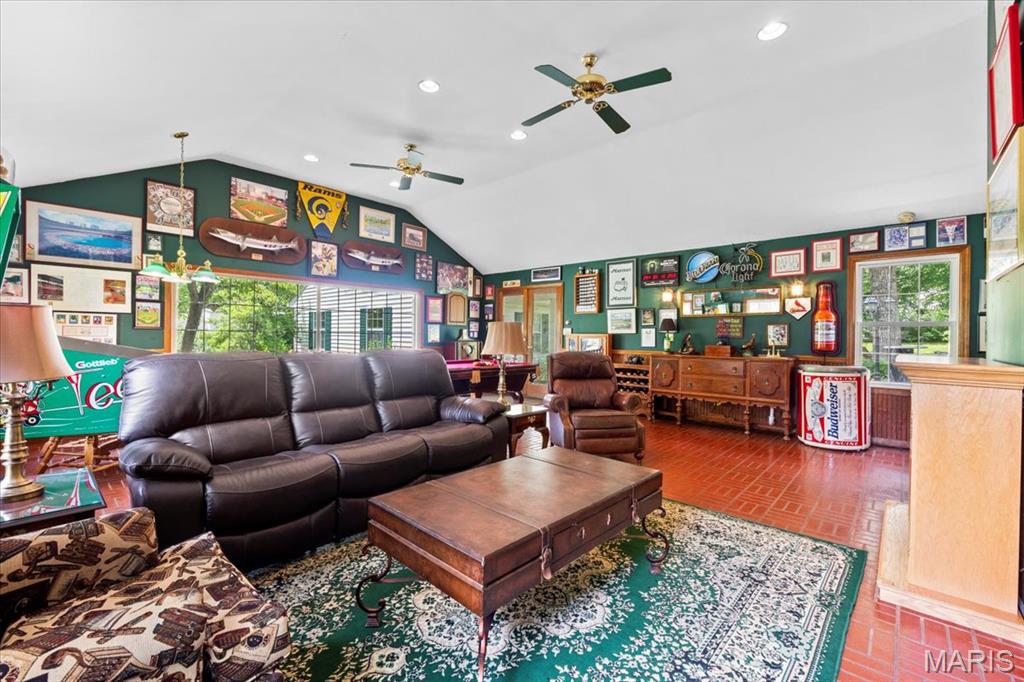 Thornhill Estates 4 - Residential