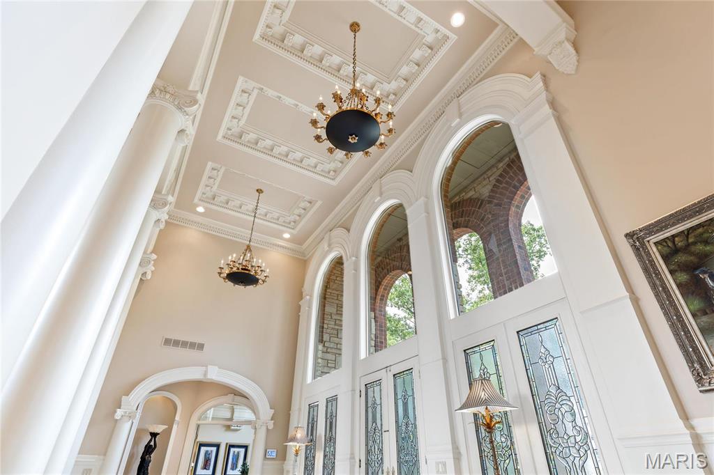 Whitmoor Upper Rdwy & Esmt - Residential