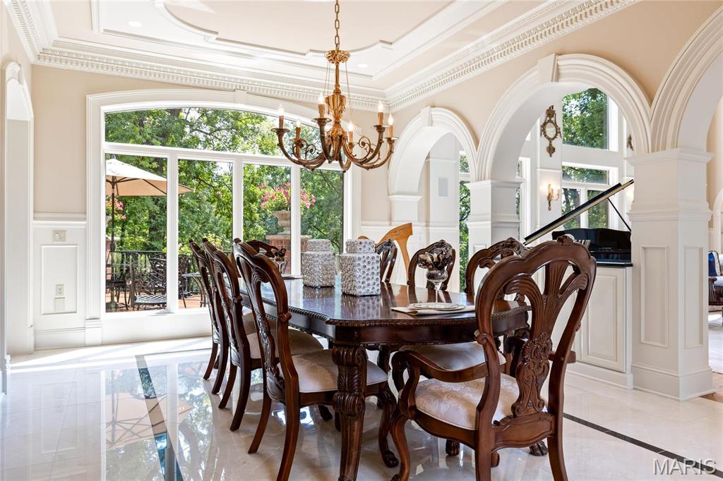 Whitmoor Upper Rdwy & Esmt - Residential