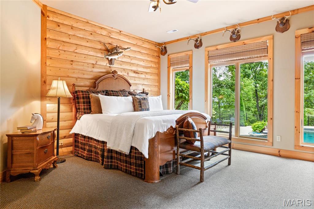 Whitmoor Upper Rdwy & Esmt - Residential