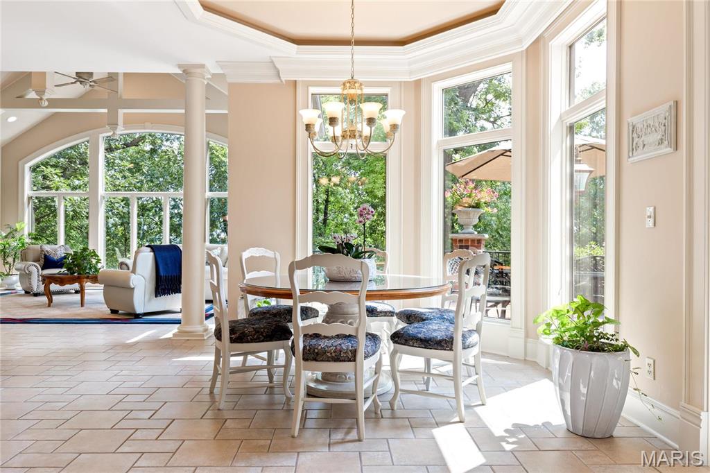 Whitmoor Upper Rdwy & Esmt - Residential