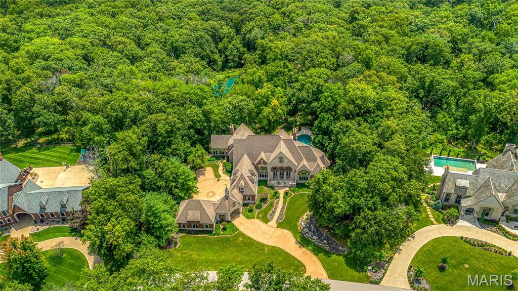 Whitmoor Upper Rdwy & Esmt - Residential