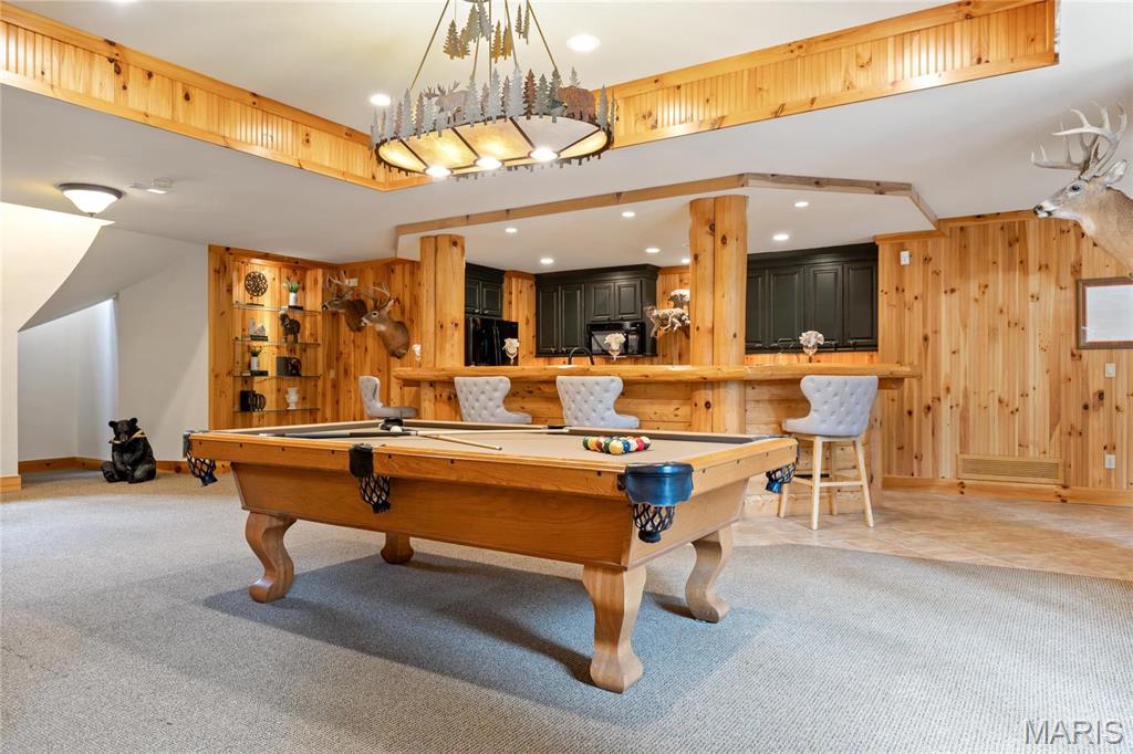 Whitmoor Upper Rdwy & Esmt - Residential