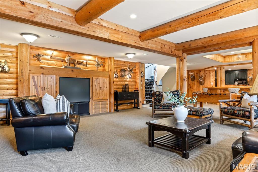 Whitmoor Upper Rdwy & Esmt - Residential