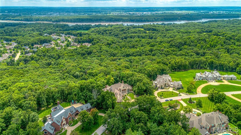 Whitmoor Upper Rdwy & Esmt - Residential