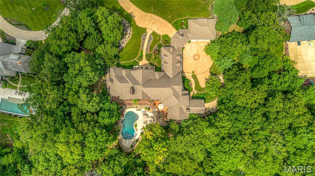 Whitmoor Upper Rdwy & Esmt - Residential