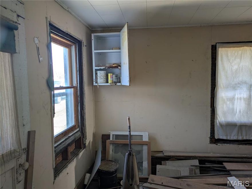 Opportunity awaits with this 3 bedroom, 1 bath home situated on a spacious corner lot just off Highway 28 in Bland. This property is in need of a major renovation and is being sold as-is, making it ideal for investors, flippers, or those looking for their next project.

With its prime location and generous lot size, this property also presents an excellent opportunity for a tear-down and new construction. High visibility and easy access from Highway 28 add to the appeal.

Whether you’re looking to renovate or build new, this property offers endless potential. Don’t miss your chance to transform this space into something special!