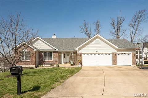 Photo of 1403 Grizzly Hollow, Wentzville, MO 63385 (MLS # 26016801)