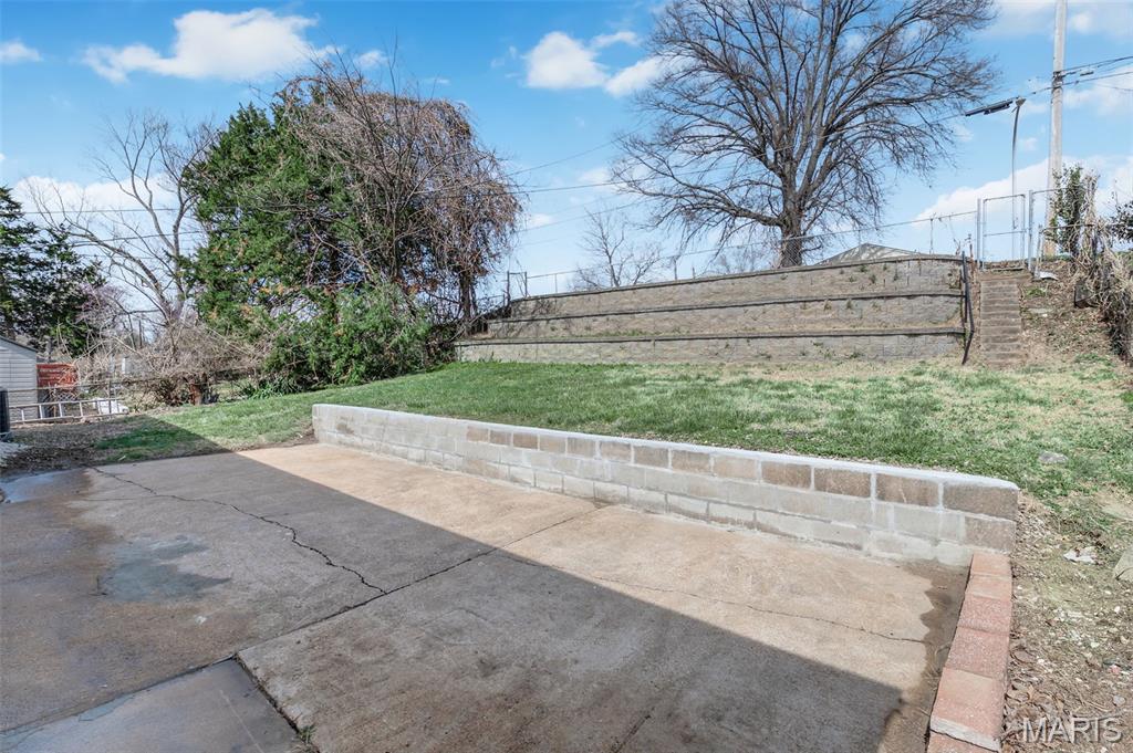 Eugene Field - Residential