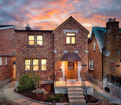 Photo of 6515 Devonshire Avenue, St Louis, MO 63109 (MLS # 25079217)