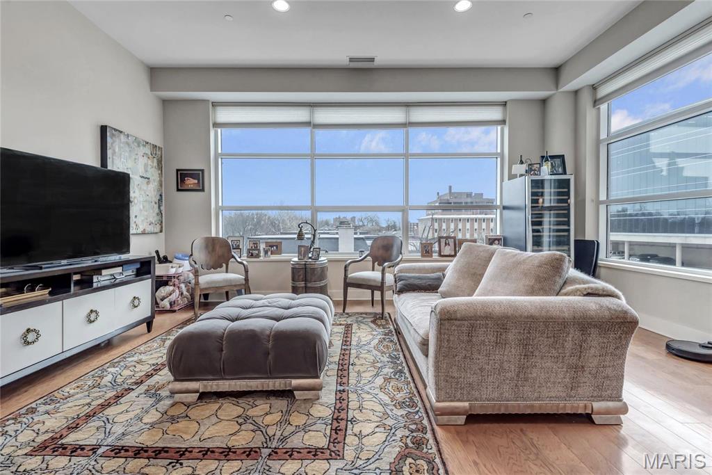 Maryland Walk - Residential Lease