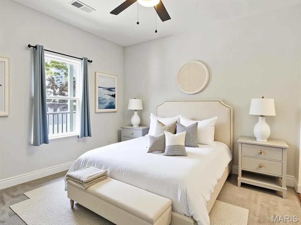 West Palms/Lk Condo - Residential