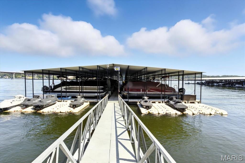 West Palms/Lk Condo - Residential