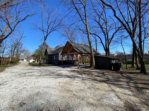 Tiny photo for 145 Ellis Avenue, Troy, MO 63379 (MLS # 26017621)
