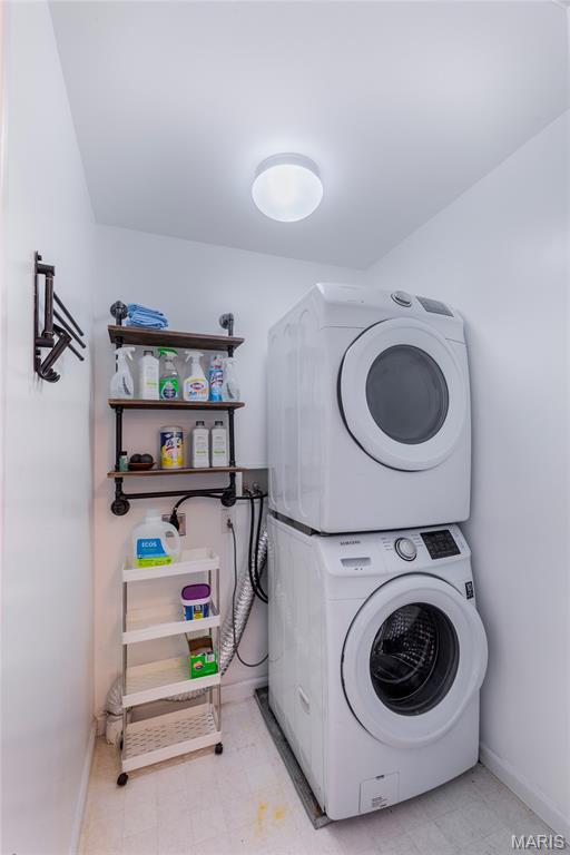 Enclave At Montclair - Residential